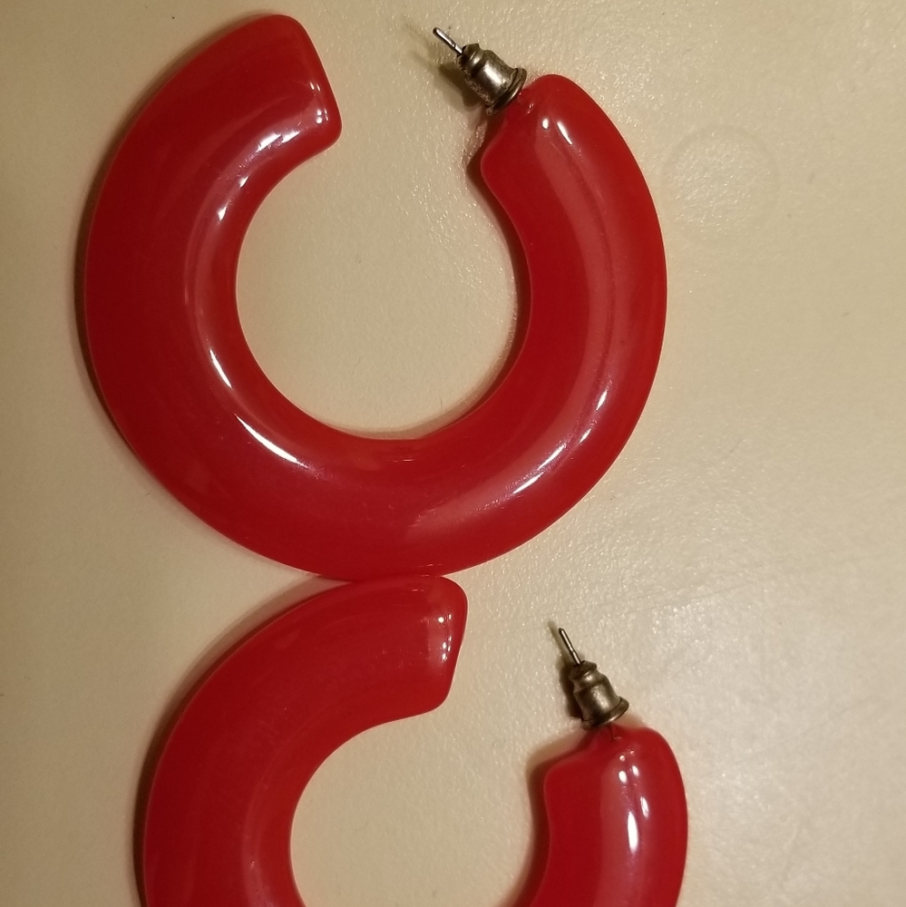 Stylish Vintage Chunky earrings Red half-hoop circle